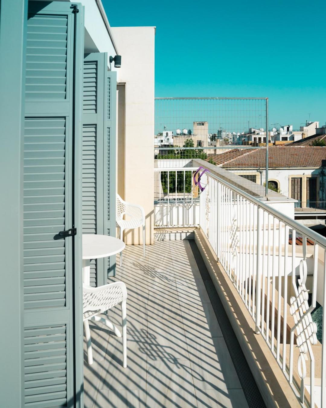 City Centre Studio Apartments ニコシア エクステリア 写真