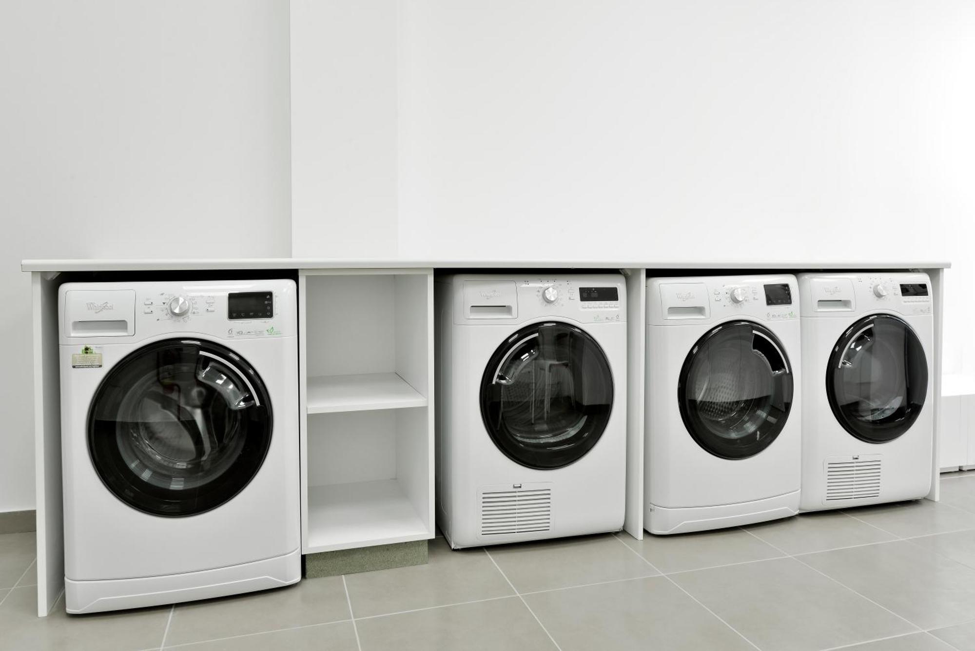 City Centre Studio Apartments ニコシア エクステリア 写真
