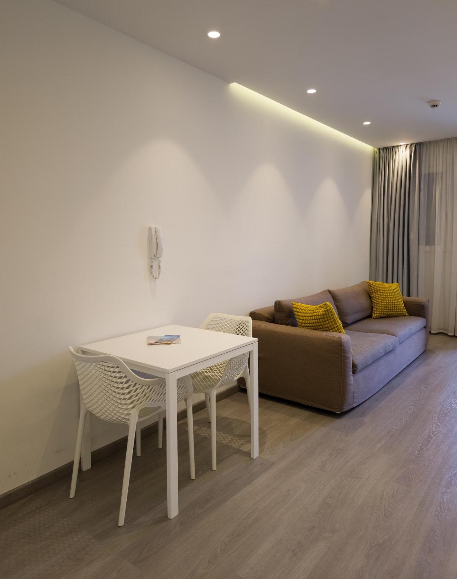 City Centre Studio Apartments ニコシア エクステリア 写真