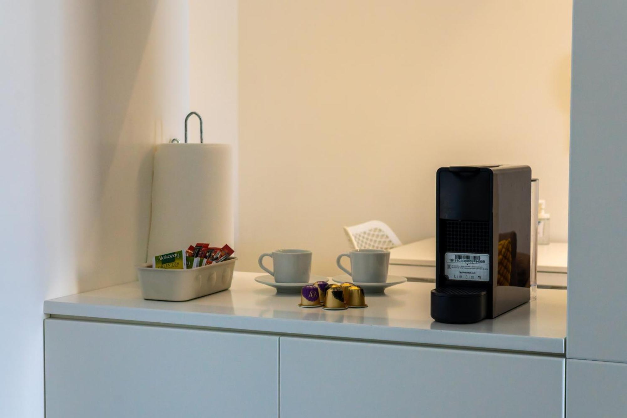 City Centre Studio Apartments ニコシア エクステリア 写真